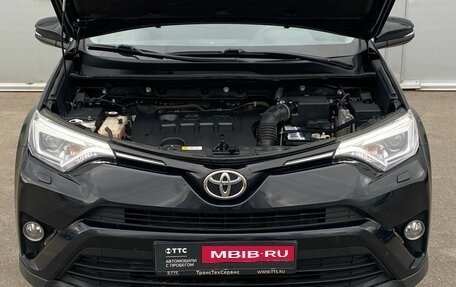 Toyota RAV4, 2018 год, 2 399 000 рублей, 9 фотография