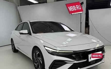 Hyundai Elantra, 2023 год, 1 290 040 рублей, 3 фотография