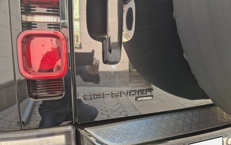Land Rover Defender II, 2021 год, 9 600 000 рублей, 18 фотография
