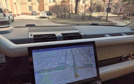 Land Rover Defender II, 2021 год, 9 600 000 рублей, 13 фотография