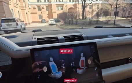 Land Rover Defender II, 2021 год, 9 600 000 рублей, 17 фотография