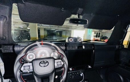 Toyota FJ Cruiser, 2008 год, 3 800 000 рублей, 7 фотография