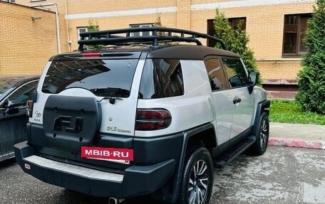 Toyota FJ Cruiser, 2008 год, 3 800 000 рублей, 4 фотография