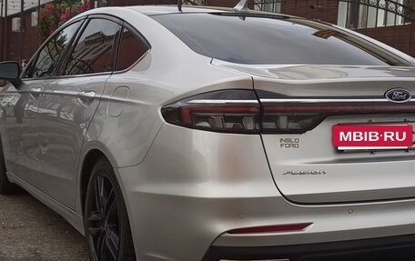 Ford Fusion (North America) II, 2019 год, 1 950 000 рублей, 9 фотография