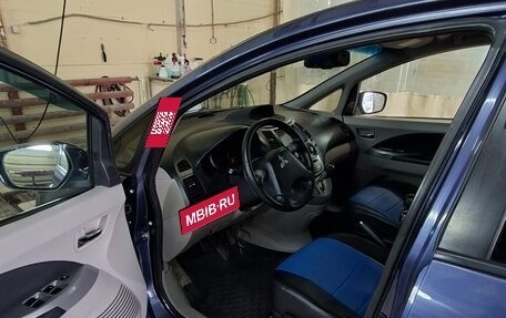 Mitsubishi Grandis, 2008 год, 950 000 рублей, 3 фотография