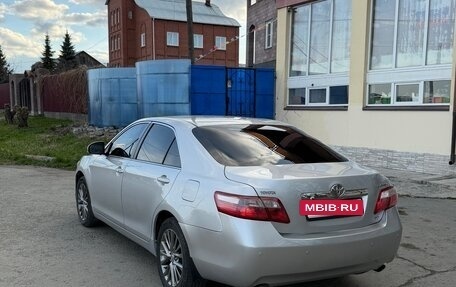 Toyota Camry, 2010 год, 899 000 рублей, 7 фотография