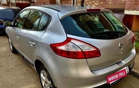Renault Megane III, 2010 год, 600 000 рублей, 2 фотография
