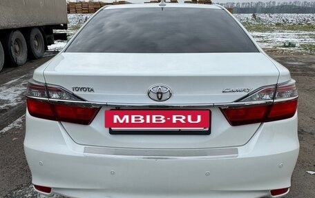 Toyota Camry, 2015 год, 1 965 000 рублей, 7 фотография