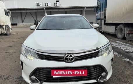 Toyota Camry, 2015 год, 1 965 000 рублей, 3 фотография