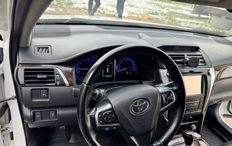 Toyota Camry, 2015 год, 1 965 000 рублей, 11 фотография