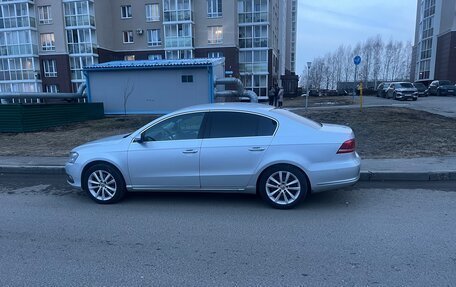 Volkswagen Passat B7, 2011 год, 1 070 000 рублей, 3 фотография