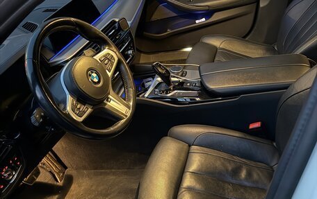 BMW 5 серия, 2018 год, 3 450 000 рублей, 6 фотография