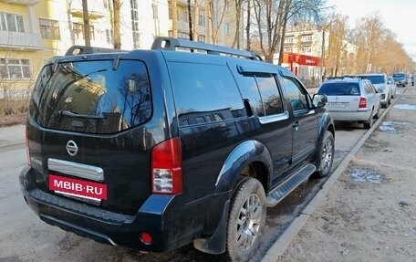 Nissan Pathfinder, 2010 год, 1 890 000 рублей, 4 фотография