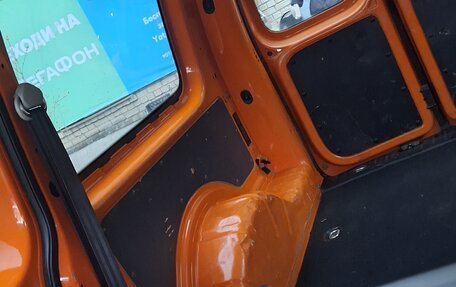 Volkswagen Caddy III рестайлинг, 2013 год, 1 450 000 рублей, 19 фотография