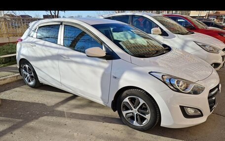 Hyundai i30 II рестайлинг, 2016 год, 2 850 000 рублей, 1 фотография