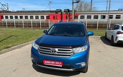 Toyota Highlander III, 2012 год, 2 700 000 рублей, 1 фотография