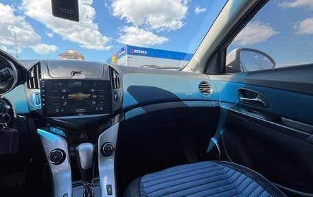 Chevrolet Cruze II, 2013 год, 1 080 000 рублей, 8 фотография