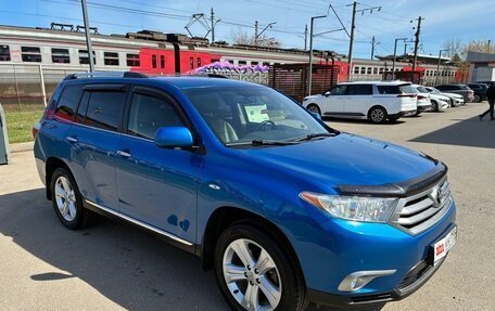 Toyota Highlander III, 2012 год, 2 700 000 рублей, 8 фотография