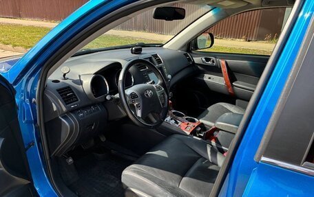 Toyota Highlander III, 2012 год, 2 700 000 рублей, 14 фотография