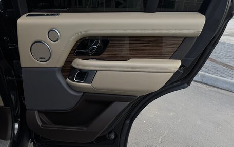 Land Rover Range Rover IV рестайлинг, 2018 год, 6 999 000 рублей, 34 фотография