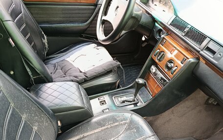 Mercedes-Benz E-Класс, 1992 год, 470 000 рублей, 7 фотография