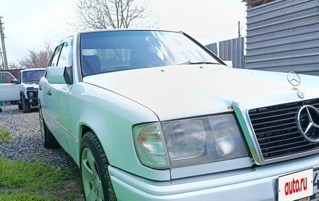 Mercedes-Benz E-Класс, 1992 год, 470 000 рублей, 5 фотография