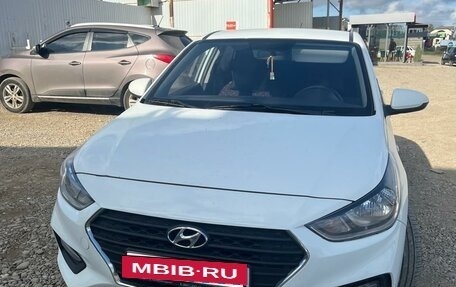 Hyundai Solaris II рестайлинг, 2019 год, 1 250 000 рублей, 4 фотография