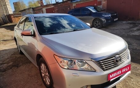 Toyota Camry, 2011 год, 1 560 000 рублей, 7 фотография
