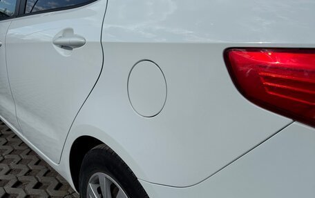 KIA Rio III рестайлинг, 2015 год, 880 000 рублей, 14 фотография