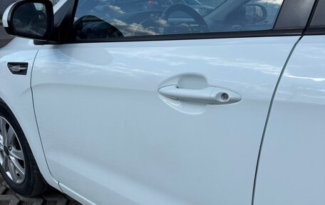 KIA Rio III рестайлинг, 2015 год, 880 000 рублей, 15 фотография