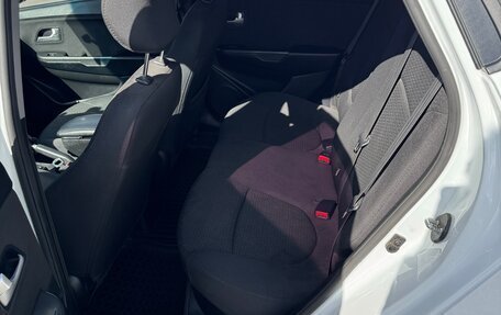 KIA Rio III рестайлинг, 2015 год, 880 000 рублей, 25 фотография