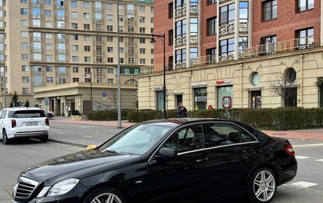 Mercedes-Benz E-Класс, 2012 год, 1 320 000 рублей, 4 фотография