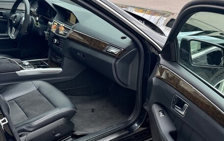 Mercedes-Benz E-Класс, 2012 год, 1 320 000 рублей, 16 фотография