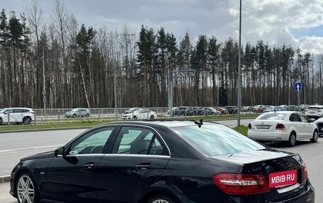 Mercedes-Benz E-Класс, 2012 год, 1 320 000 рублей, 5 фотография