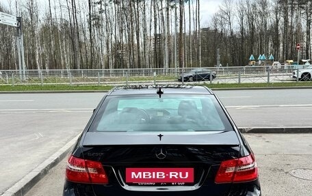 Mercedes-Benz E-Класс, 2012 год, 1 320 000 рублей, 7 фотография