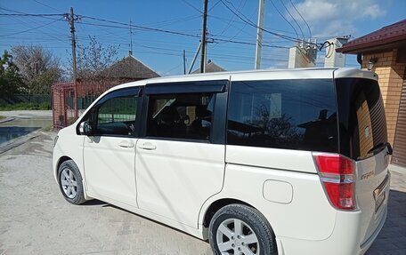 Honda Stepwgn IV, 2010 год, 1 380 000 рублей, 5 фотография