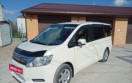 Honda Stepwgn IV, 2010 год, 1 380 000 рублей, 3 фотография