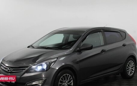 Hyundai Solaris II рестайлинг, 2015 год, 990 000 рублей, 2 фотография