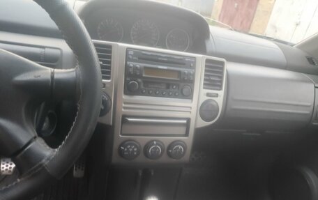 Nissan X-Trail, 2006 год, 700 000 рублей, 25 фотография