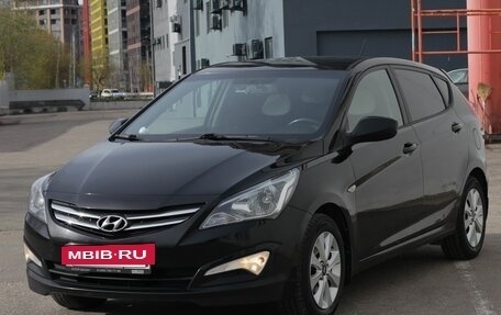 Hyundai Solaris II рестайлинг, 2016 год, 1 360 000 рублей, 3 фотография