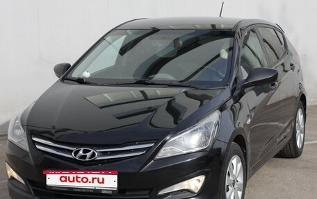 Hyundai Solaris II рестайлинг, 2016 год, 1 360 000 рублей, 2 фотография