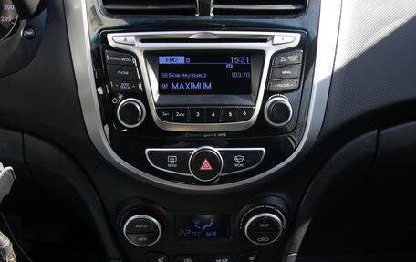 Hyundai Solaris II рестайлинг, 2016 год, 1 360 000 рублей, 18 фотография