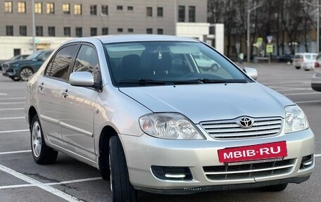 Toyota Corolla, 2005 год, 525 000 рублей, 2 фотография
