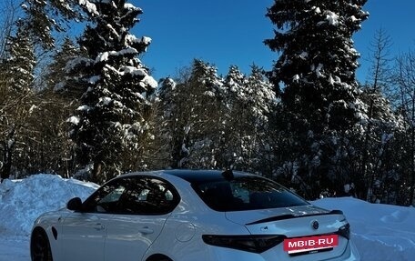 Alfa Romeo Giulia II, 2019 год, 4 490 000 рублей, 4 фотография