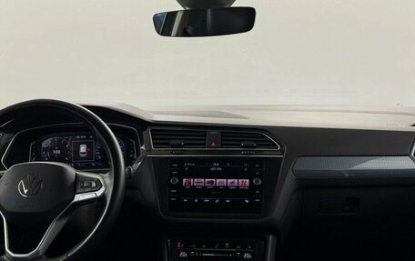 Volkswagen Tiguan II, 2021 год, 3 000 000 рублей, 5 фотография