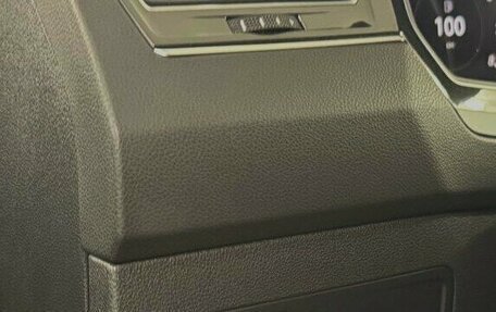 Volkswagen Tiguan II, 2021 год, 3 000 000 рублей, 9 фотография