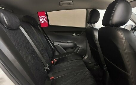 KIA Rio IV, 2021 год, 1 715 000 рублей, 12 фотография