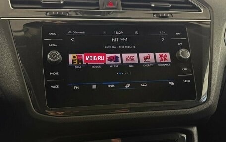 Volkswagen Tiguan II, 2021 год, 3 000 000 рублей, 7 фотография