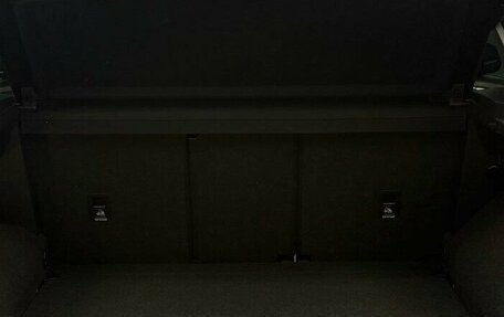 Volkswagen Tiguan II, 2021 год, 3 000 000 рублей, 18 фотография