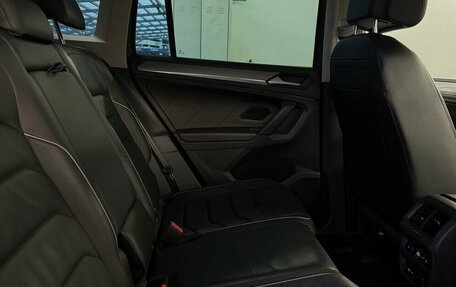 Volkswagen Tiguan II, 2021 год, 3 000 000 рублей, 17 фотография